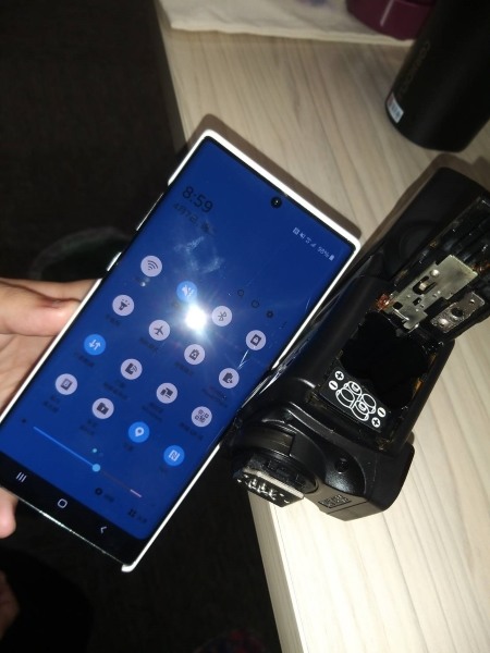 [求助] Panasonic 碳鋅電池漏液 恆隆行令我無言的處理...