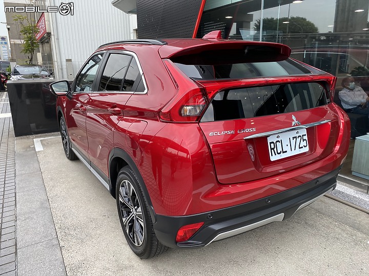 點我看大圖 <圖多> 雙五星安全認證的Eclipse Cross 讓我們重溫戀愛的感覺