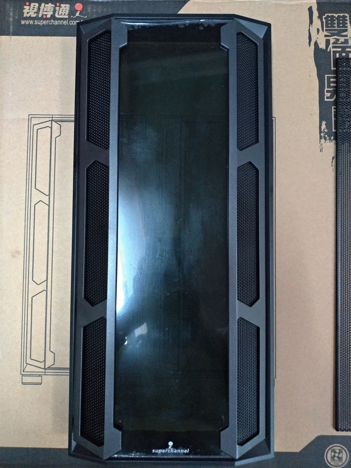 電腦搬家記-視博通 雙面男爵 電腦機殼開箱