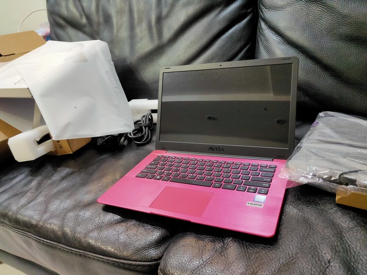 半年買了三台筆電 VAIO S13 /ASUS ZenbookS14/AVITA PURA