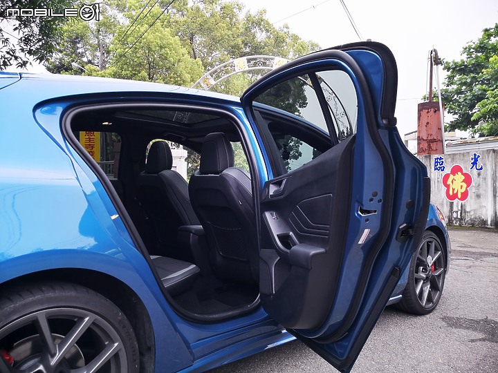純粹分享Ford Focus ST(純圖)