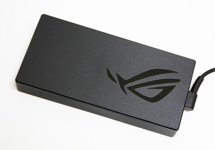 點我看大圖 ROG 西風 Zephyrus G14 月光白入手(圖多更)