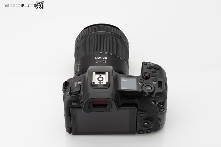 點我看大圖 Canon 24-105mm f/4-7.1 IS STM 最輕巧也最平價的24-105mm!