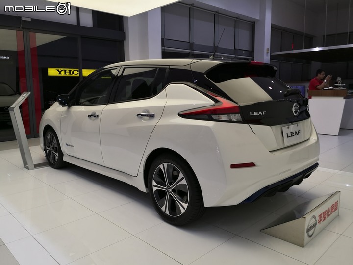 純粹分享Nissan Leaf(純圖)