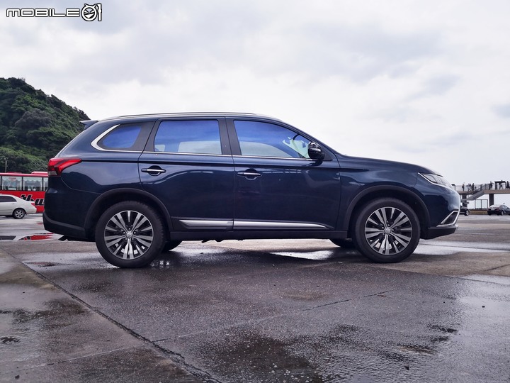 純粹分享Mitsubishi Outlander(純圖)4
