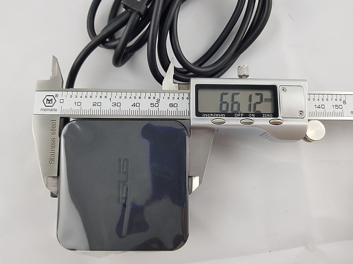 「小亞開箱」ASUS B9450F 極輕．疾快展現商務該有的風格