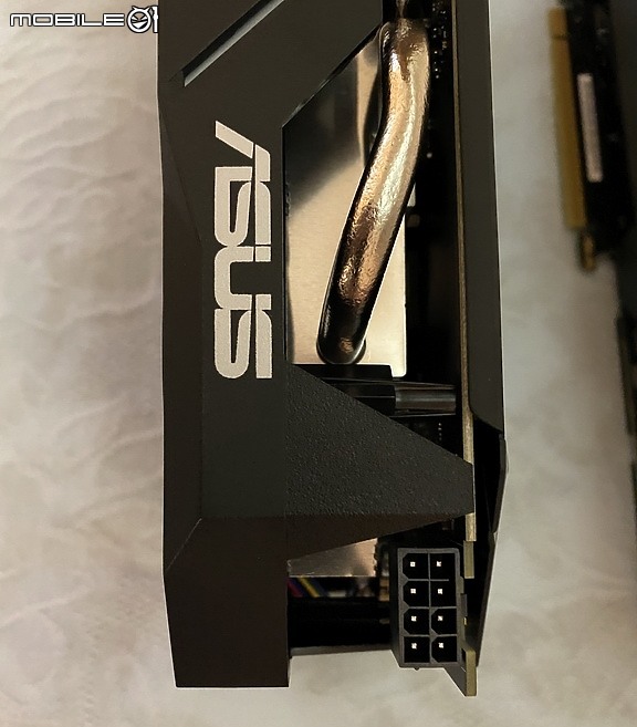 點我看大圖 進化的 Dual 開箱 25cm 華碩 DUAL-RTX2070-O8G-EVO-V2
