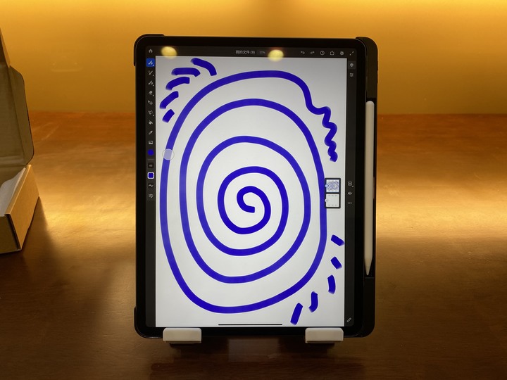 [開箱與推薦] iPad Pro 畫畫必備支架 Raymii R37 平板支架 Raymii FS1 站立支架