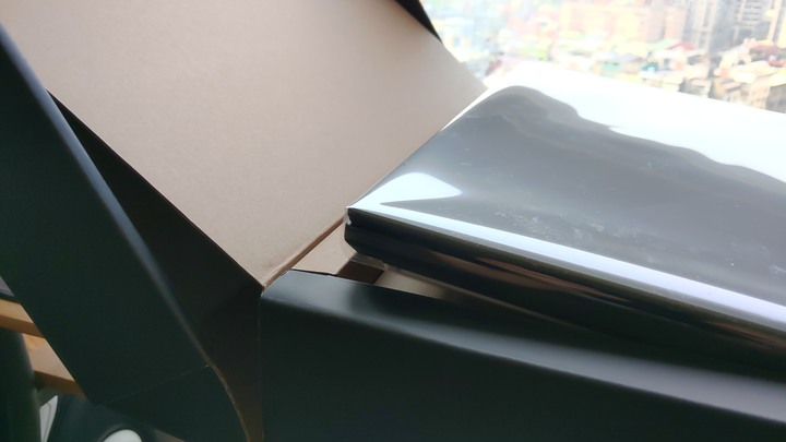 15.6" ~17.3"筆電該怎麼選? 電競、輕薄、蘋果MBP?最終選擇微開箱