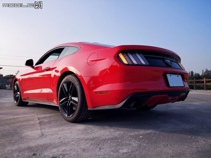 純粹分享Ford Mustang(純圖)
