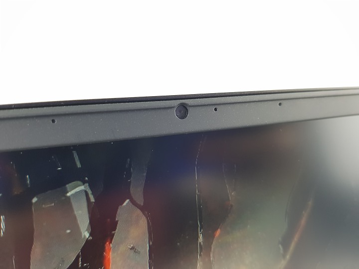 「小亞開箱」MSI GP65 Leopard 9SE 電競筆電，非用我不可