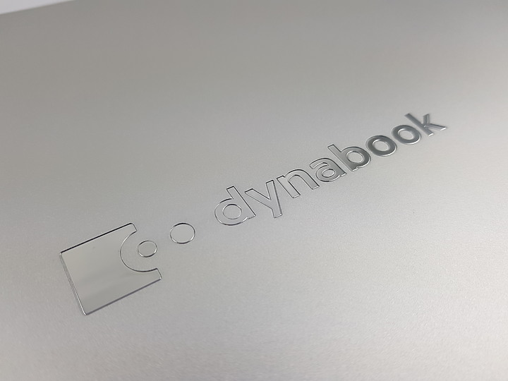 『小亞開箱』dynabook Satellite L40-G 繼承"TOSHIBA"的意志傳承