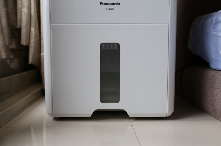 Panasonic帶給我居家空間每天的谷關好空氣,清淨除溼機F-Y20FH開箱及使用心得!!