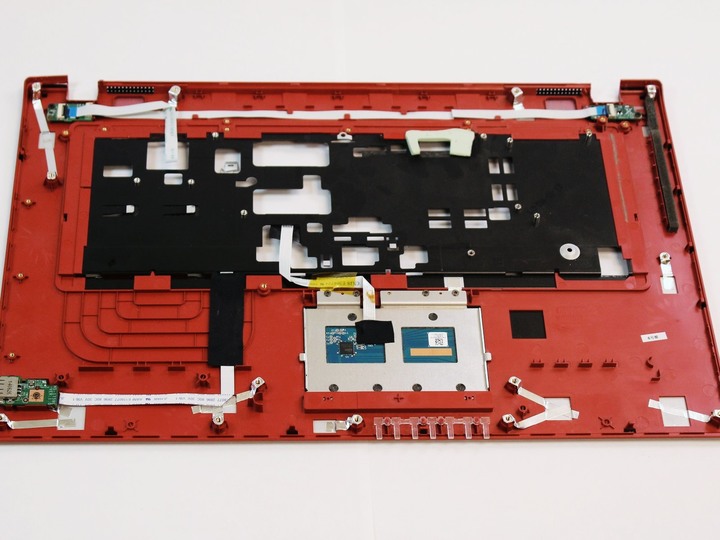 關於 MSI GE70 筆電內部排線求救~~(已補圖)