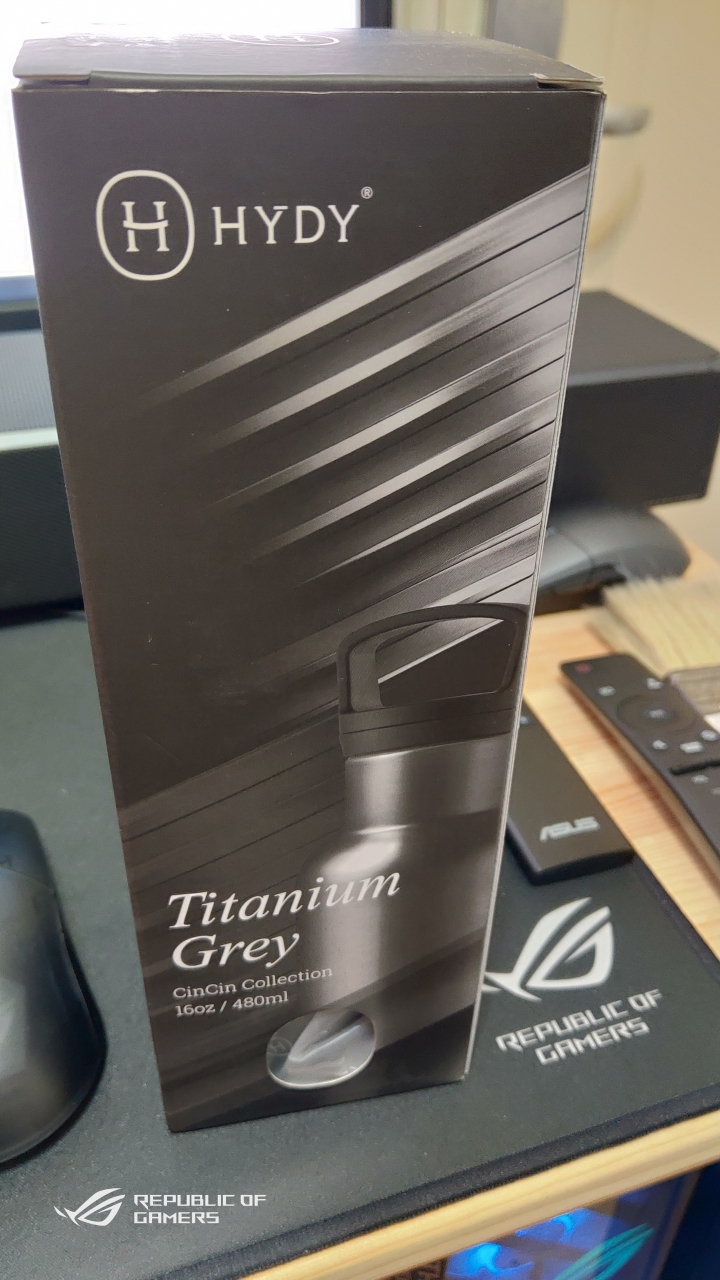 【ROG Chariot RGB SL300C】RGB電競椅（簡單開箱）