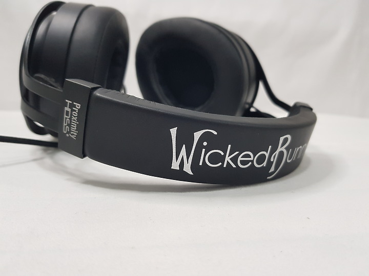 【小宅開箱】Wicked Bunny威克邦尼 Proximity HDSS 神樂電競耳機 台灣本土覺醒