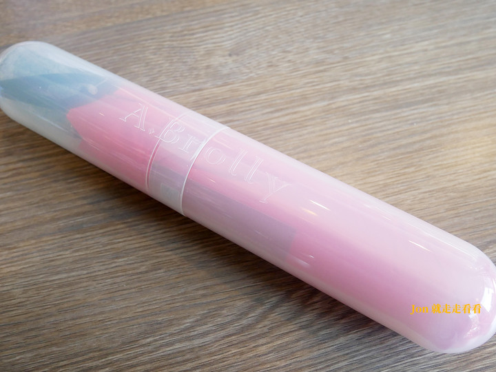 【A.Brolly 亞伯尼 Tube Auto 防撞傘】吸收撞擊力,撐傘不怕人擠人