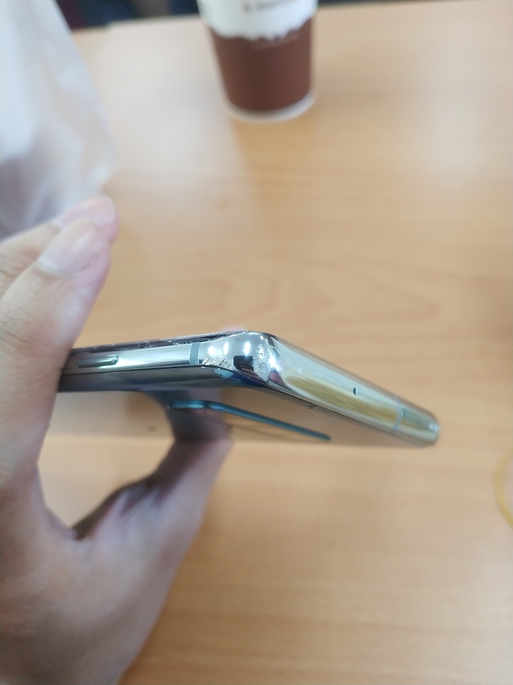 S10+超堅固的啦!!!