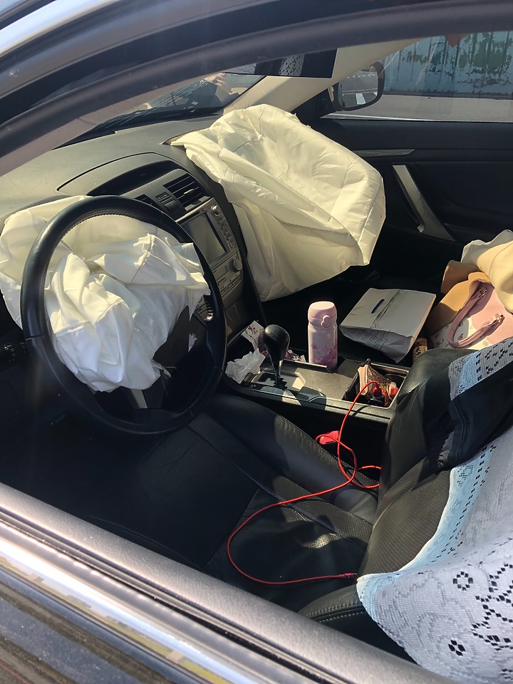 我是來跟機動戰士買車的～😂😂😂