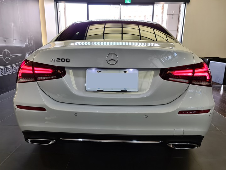 點我看大圖 賓士新車陪同交車記錄 A200 Sedan & CLA200 Shooting Brake