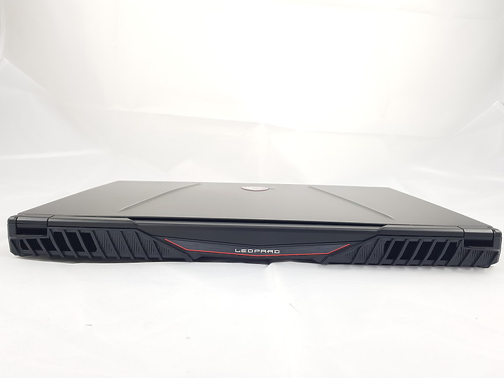 「小亞開箱」MSI GP65 Leopard 9SE 電競筆電，非用我不可