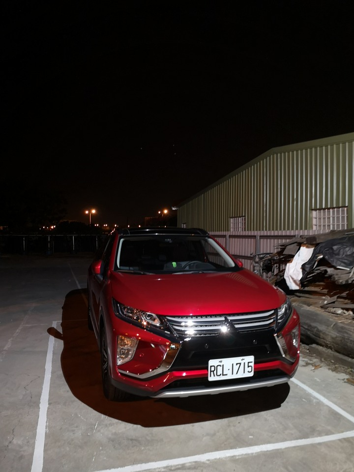 【感動心得】─=≡Σ((( つ•̀ω•́)つ我與日蝕《ECLIPSE CROSS S-AWC》相見恨晚之上山下海暢遊無阻密境來去自如