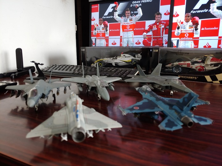 [開箱]1/72 ROCAF MIRAGE 2000-5開箱