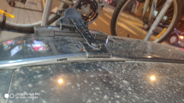請問B7 A4 AVANT 尾翼 與 都樂 THULE 自行車架 backpac 2 973的安裝