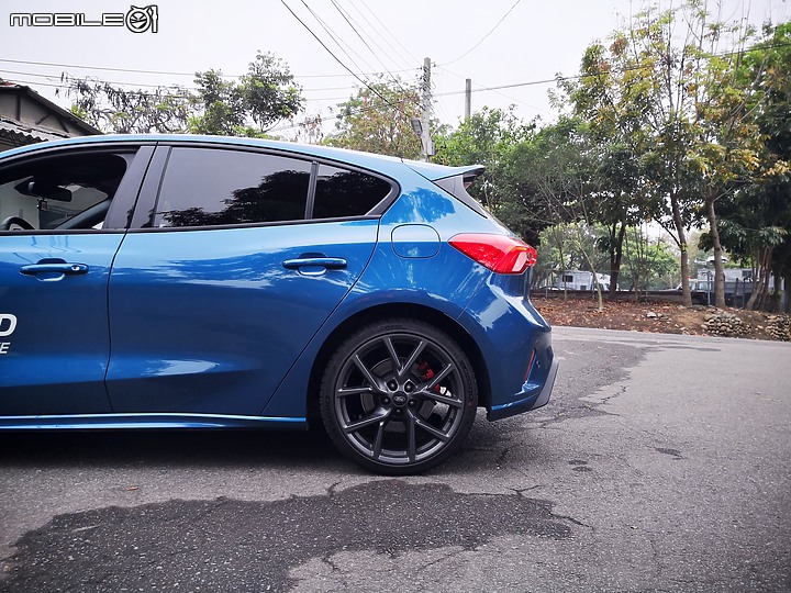 純粹分享Ford Focus ST(純圖)