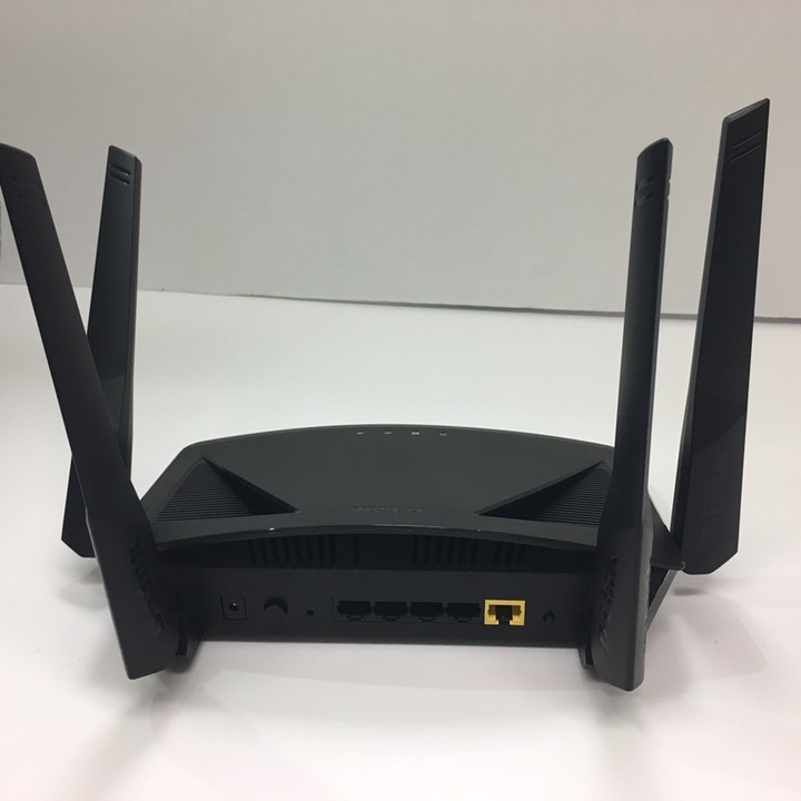 點我看大圖 D-Link 全新Wi-Fi 6 的AX無線路由器 DIR-X1860使用心得