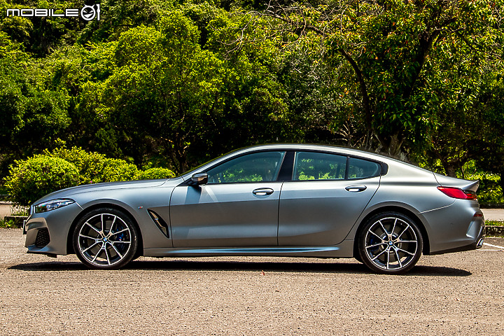BMW M850i xDrive Gran Coupe 依舊美得令人屏息!