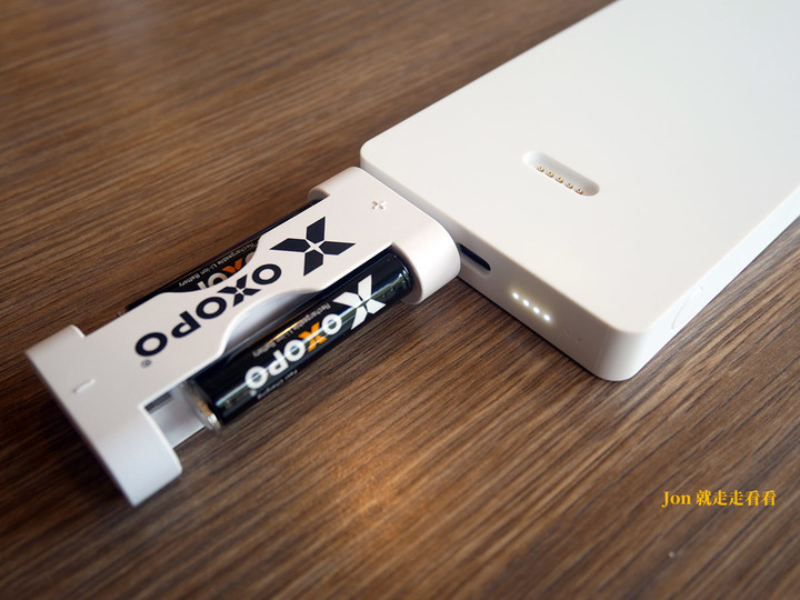 【OXOPO XS系列 快充鋰電池】重複充電1000 次，環保就是生活中的一點一滴