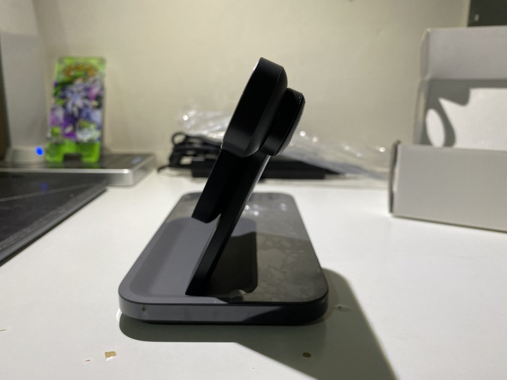 [開箱] Logitech POWERED 3-in-1 Dock 羅技三合一無線充電板