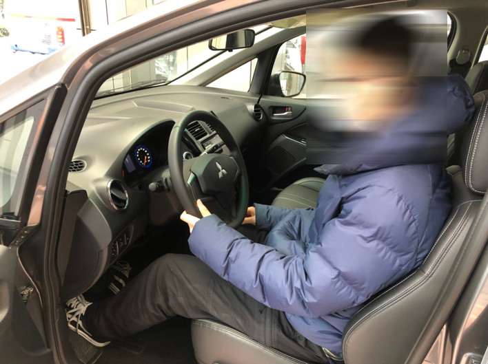 弟弟的50萬代步車，看車+下訂