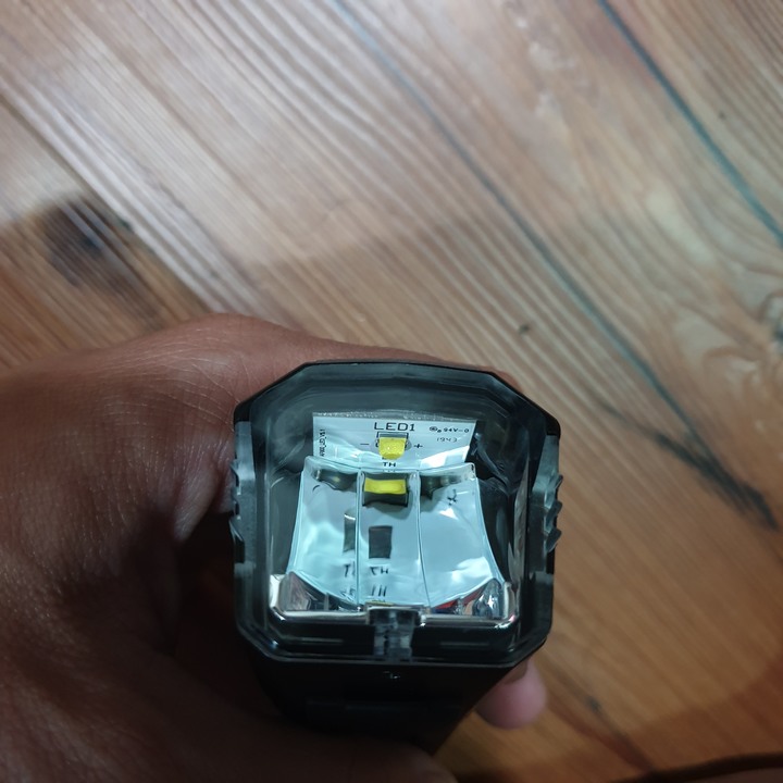 減少照明死角的DOSUN-AF800使用心得