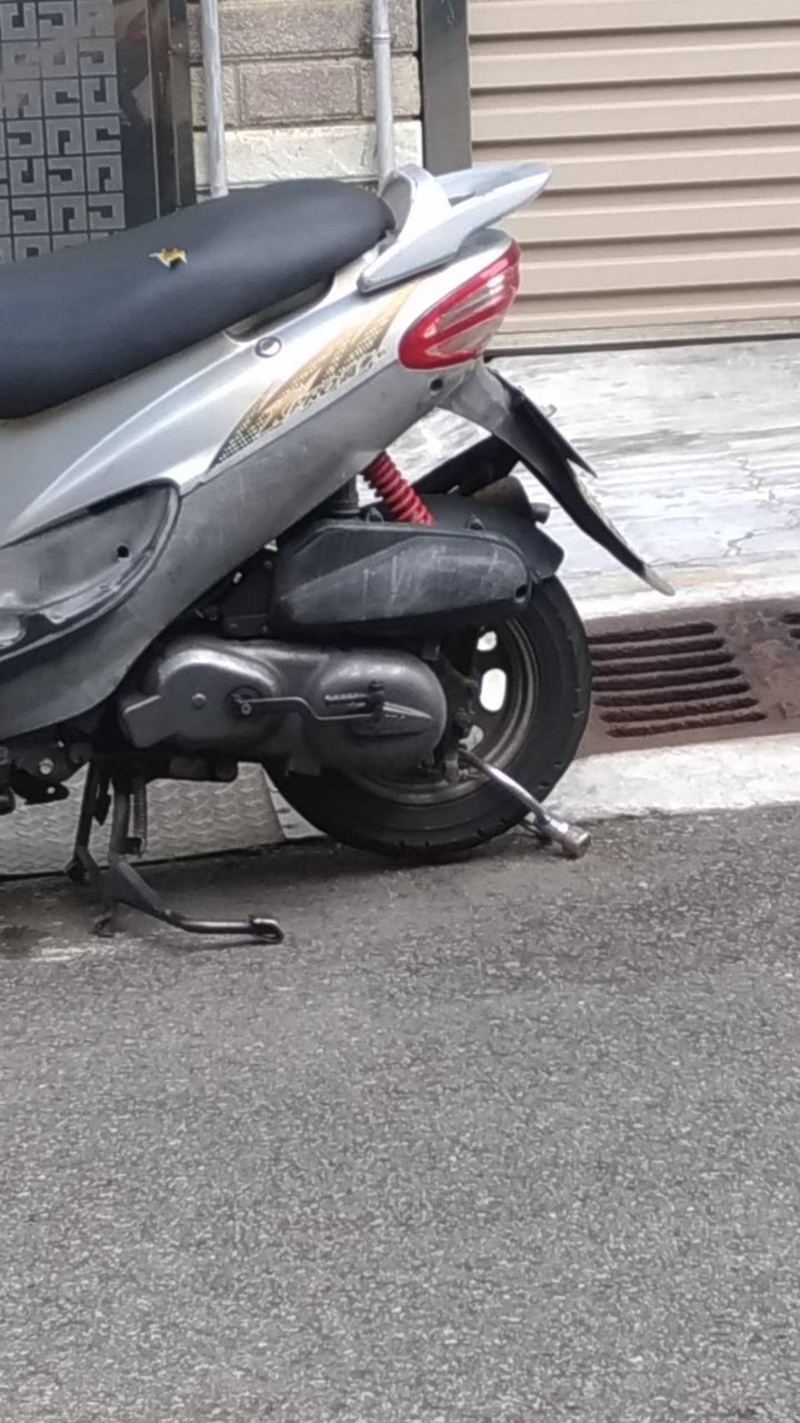鄰居的惡意.....