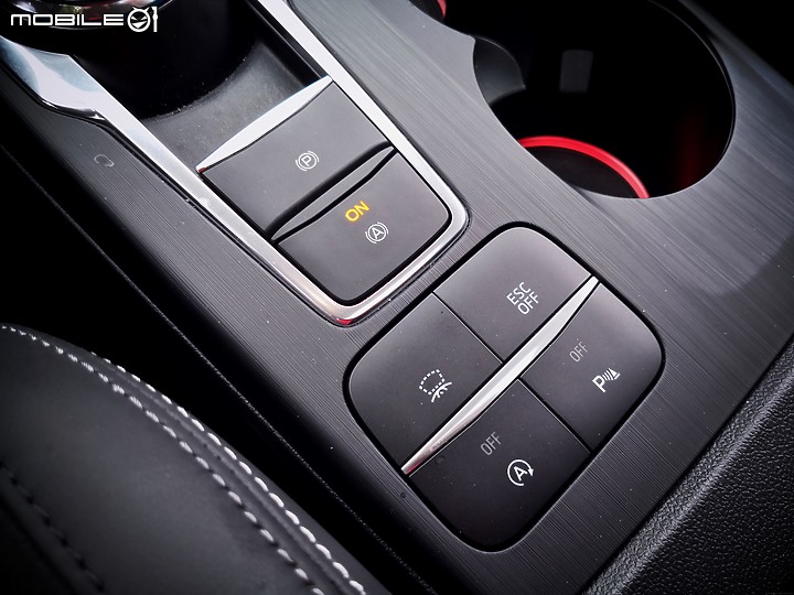 純粹分享Ford Focus ST(純圖)