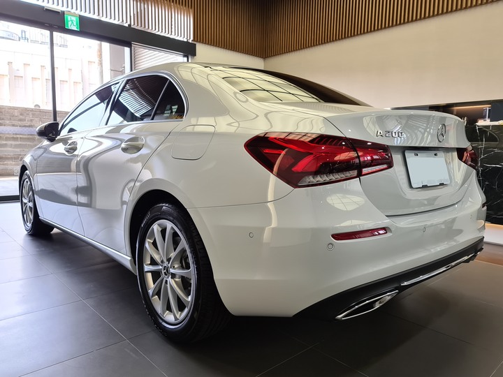 點我看大圖 賓士新車陪同交車記錄 A200 Sedan & CLA200 Shooting Brake