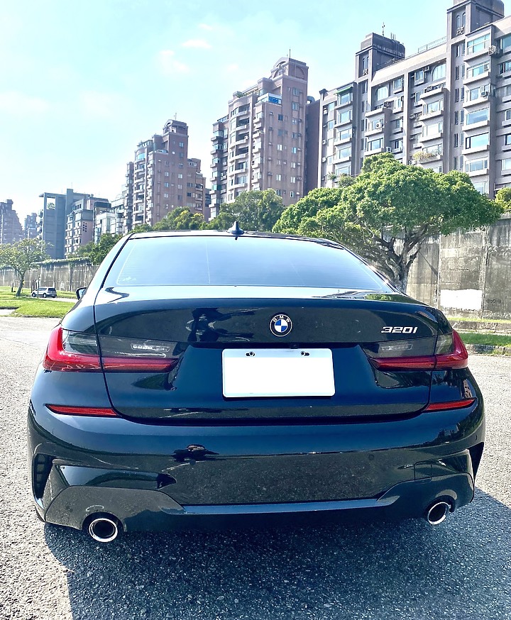 點我看大圖 又回來當Bimmer囉(G20 320I MSport 開箱)
