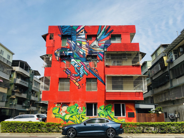 S60 PHEV 台北高雄往返油耗日記