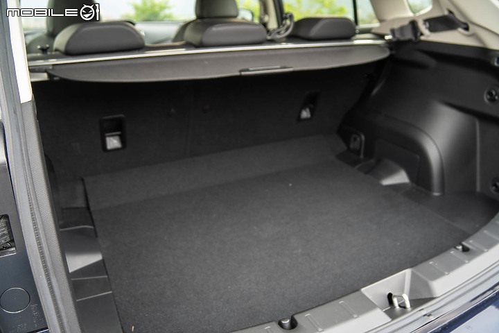 SUBARU Impreza 小改再戰，暖心配備實用升級