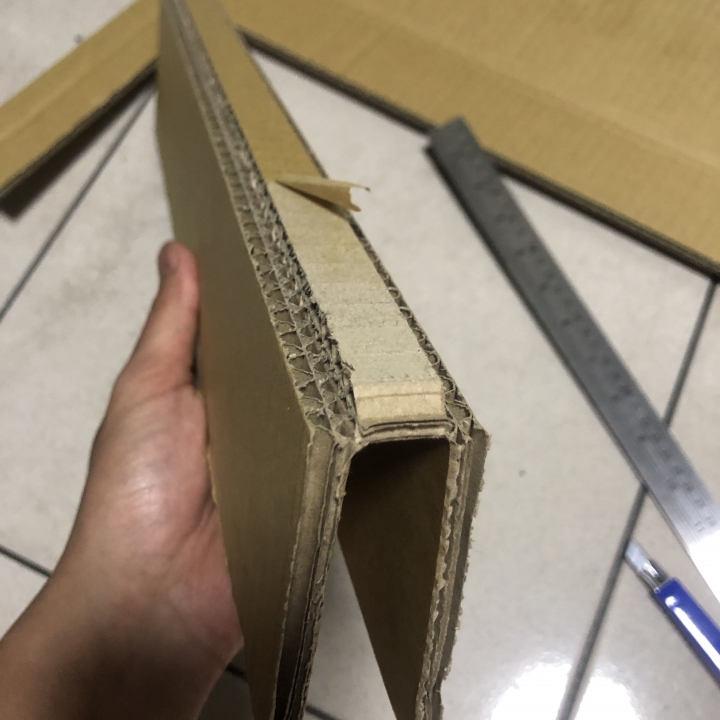 自己的工作區自己做(噴漆箱兼工作檯)