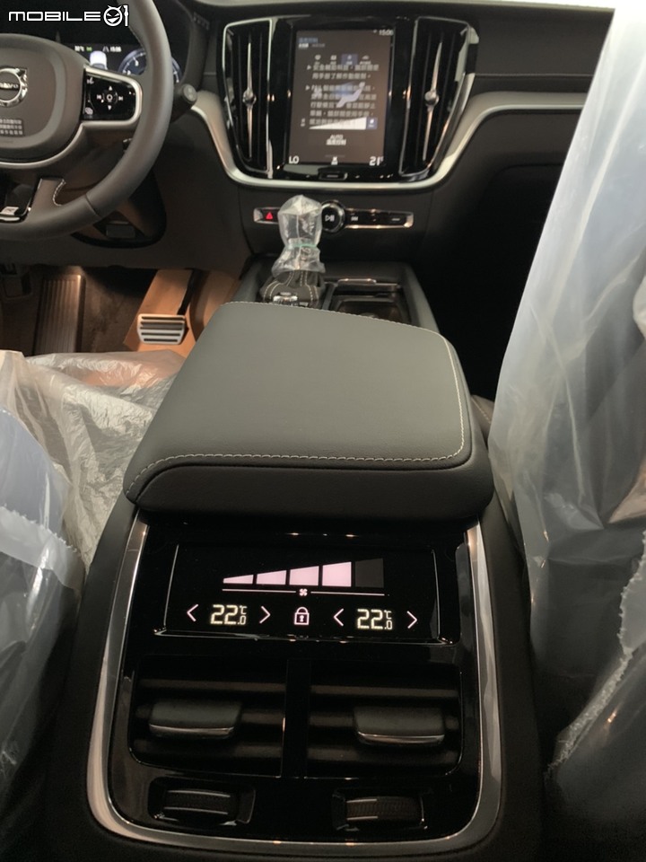 V60 19/20預開箱 我選喜憨兒烘培屋