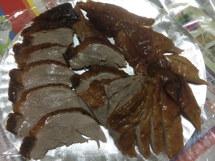[食記] 阿呆烤鴨料理店，平價美味的一鴨三吃 (台灣新北新莊)