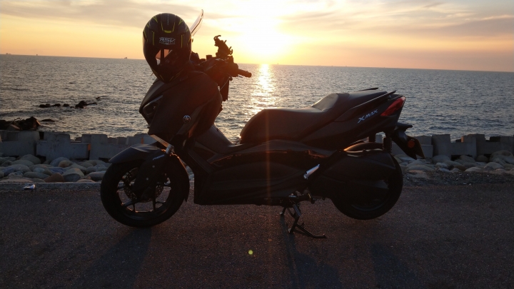 XMAX300台南黃金海岸~追日~