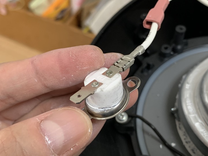 美式咖啡機無法加熱,維修問題
