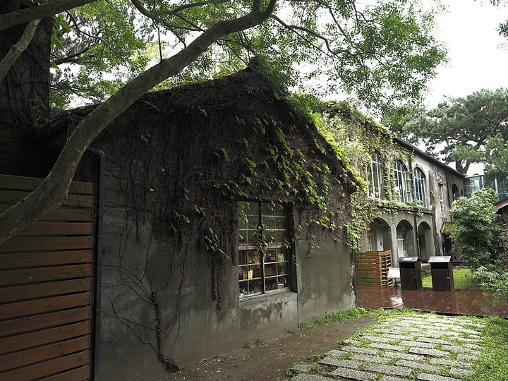 花蓮市 將軍府、松園別館、台開心農場、星巴克洄瀾門市、晨研早午餐 —梅雨季中的花蓮旅行,第一部