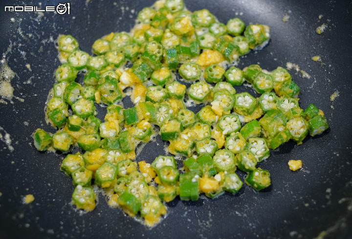 [ 簡單料理 ] 金沙秋葵 不會失敗的料理