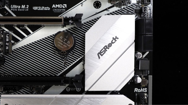 開箱與拆解 ASRock Z490 Pro 4 規格、用料、方案整理