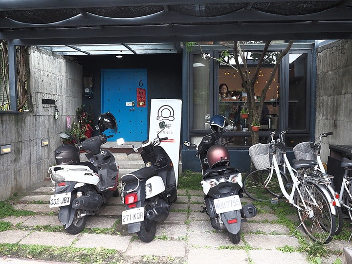 花蓮市 將軍府、松園別館、台開心農場、星巴克洄瀾門市、晨研早午餐 —梅雨季中的花蓮旅行,第一部